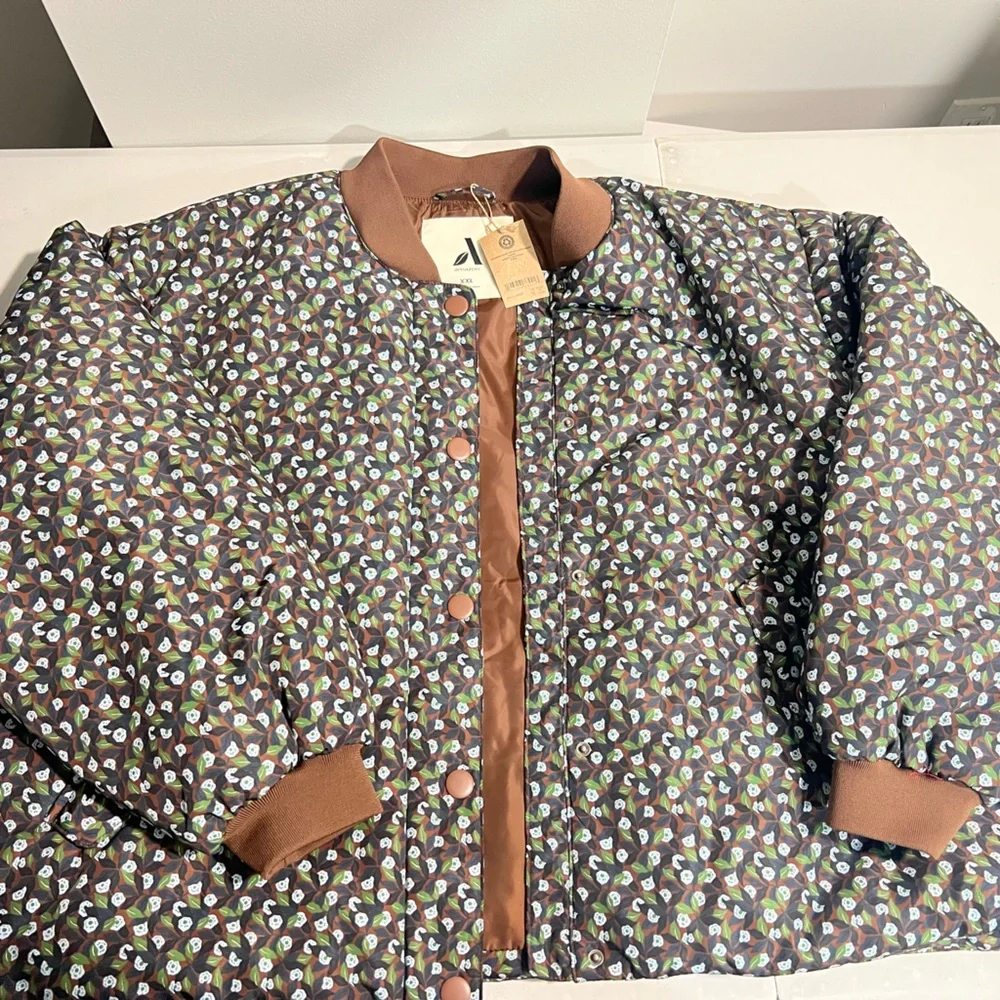 Amazon Recycled Polyester Jacket - Picture 6 of 9